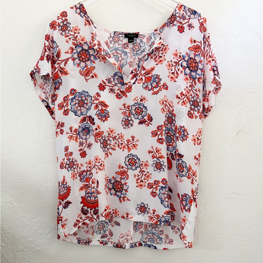 AnnTaylor Short Sleeve Floral Blouse Size Large